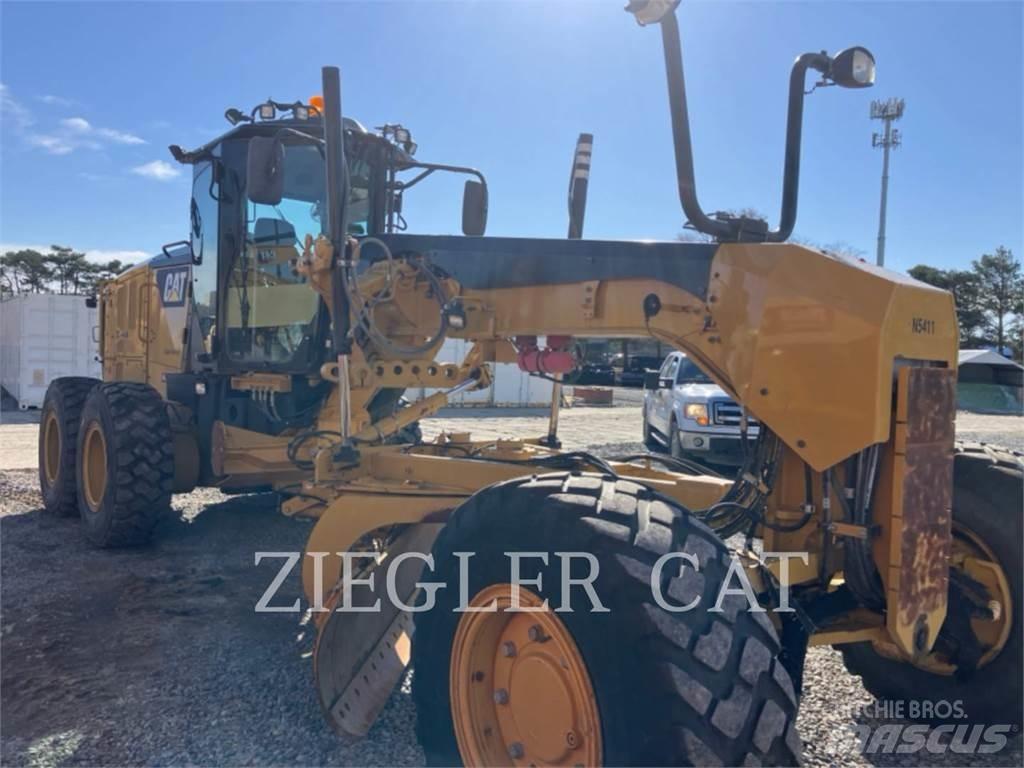 CAT 12M3AWD Gréderek