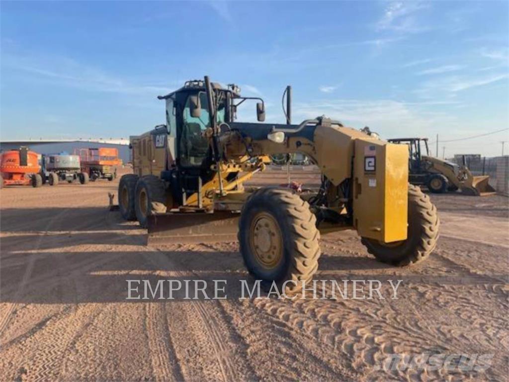 CAT 12M3AWD TR Gréderek
