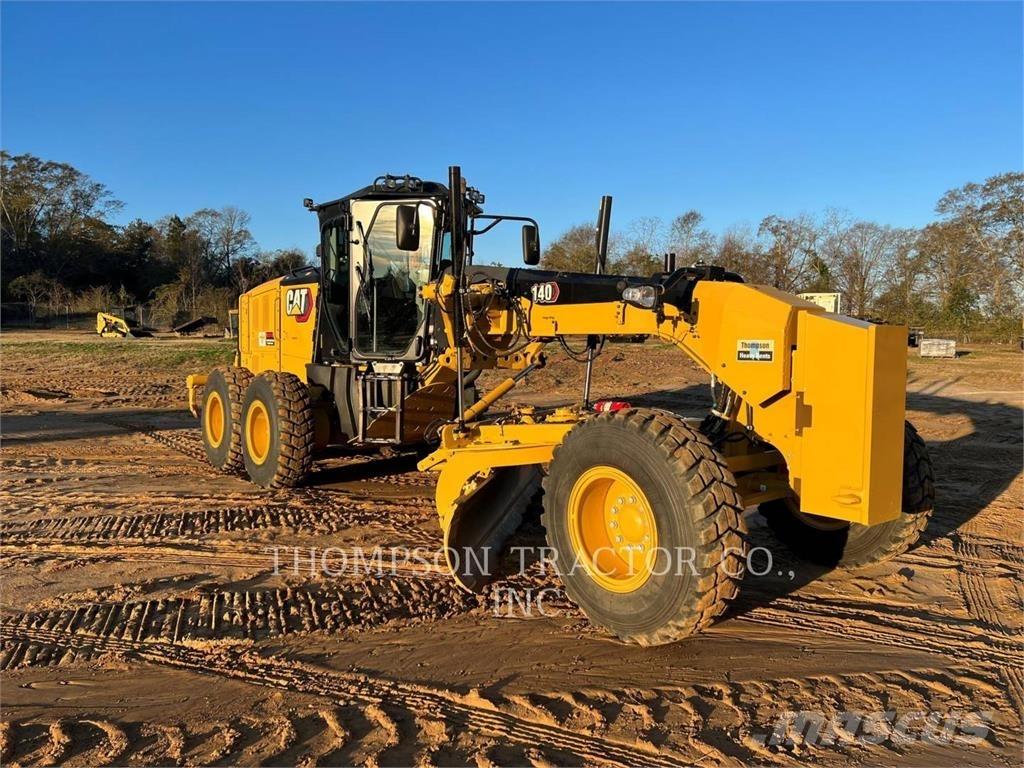 CAT 140 Gréderek