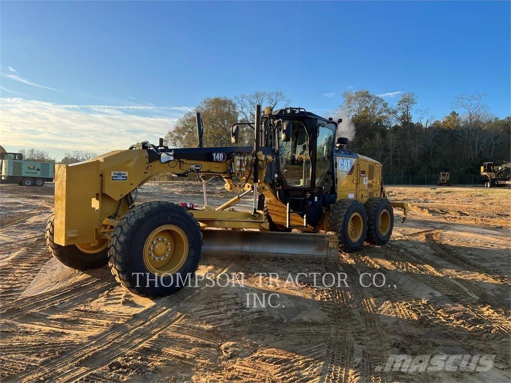CAT 140 Gréderek