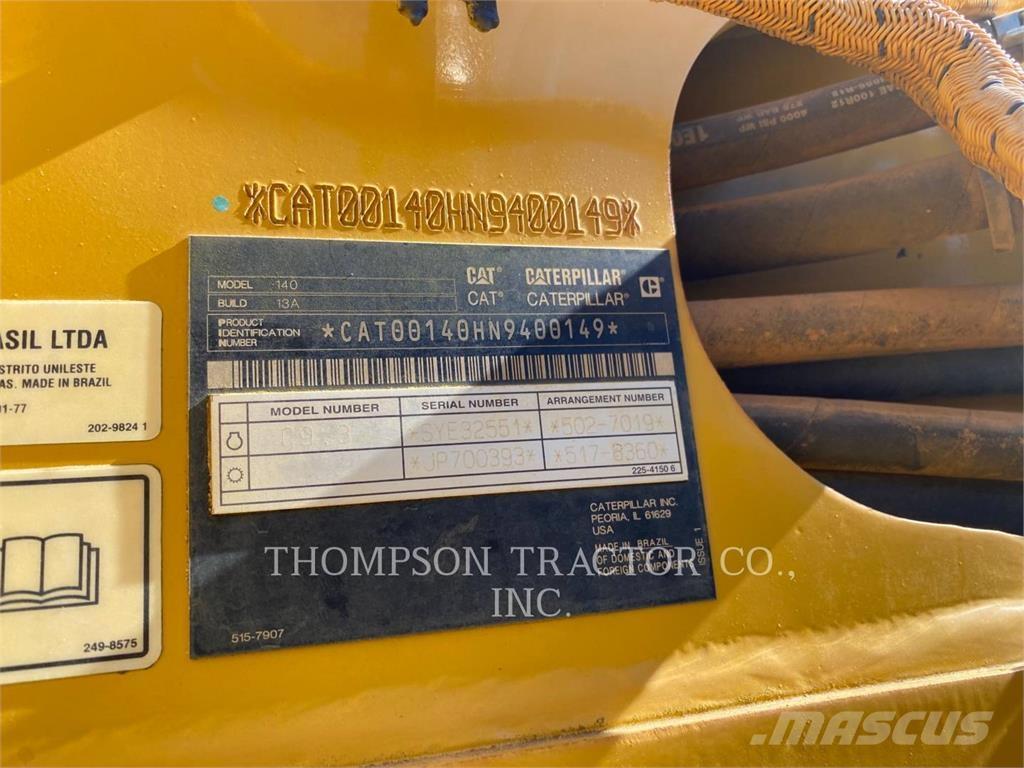 CAT 140 Gréderek