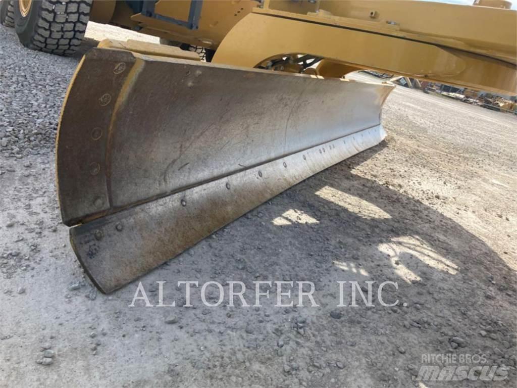 CAT 140-15AWD Gréderek