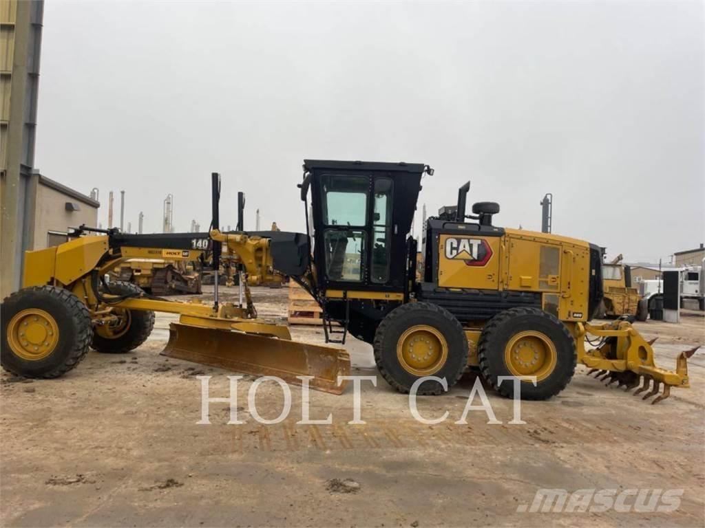 CAT 140 AWD Gréderek