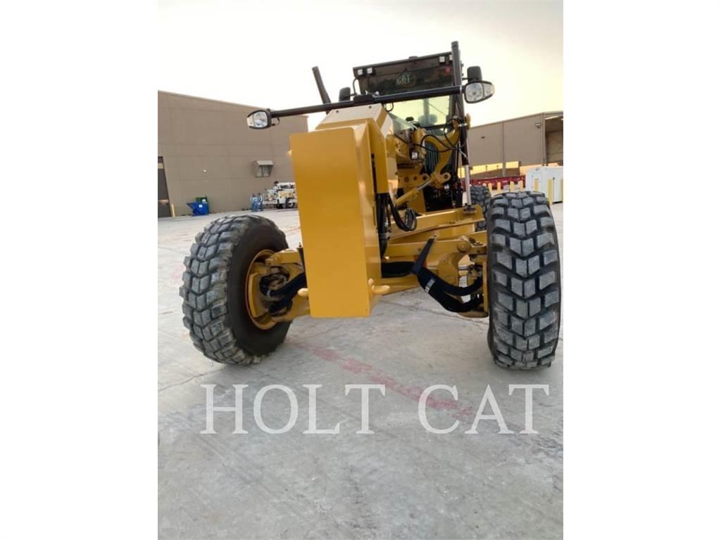 CAT 140 AWD Gréderek