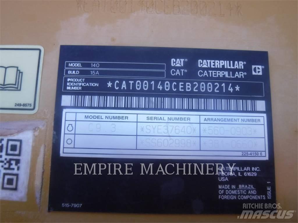 CAT 14015 Gréderek