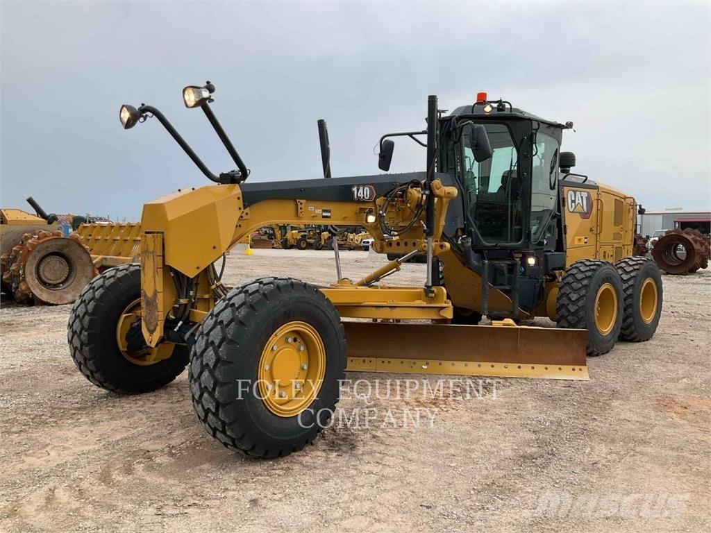CAT 14015AWD Gréderek
