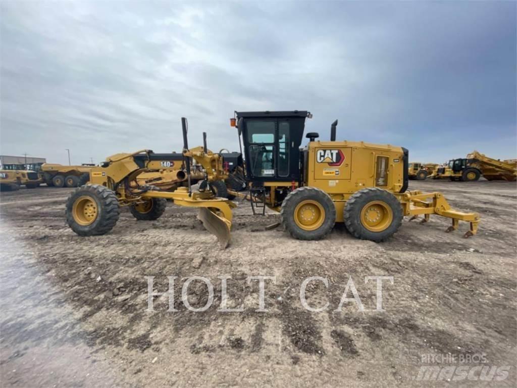 CAT 140GC AWD Gréderek