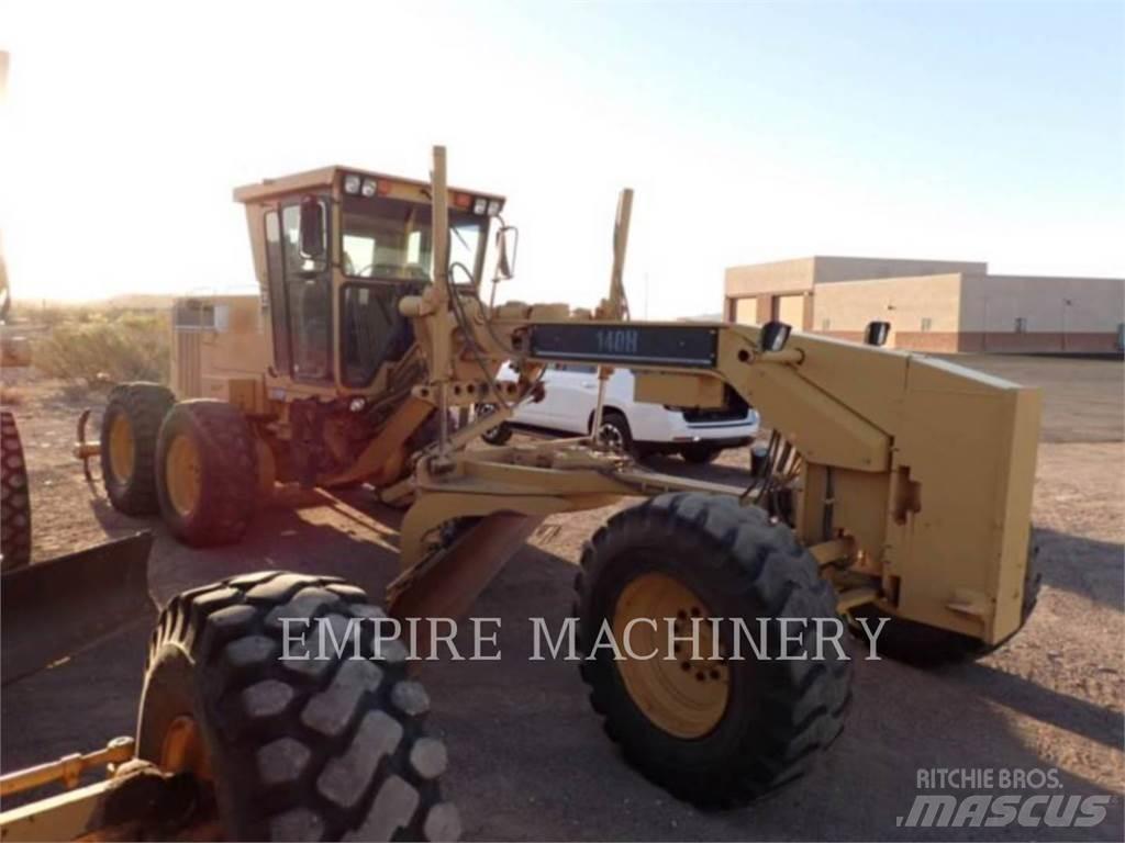 CAT 140H Gréderek