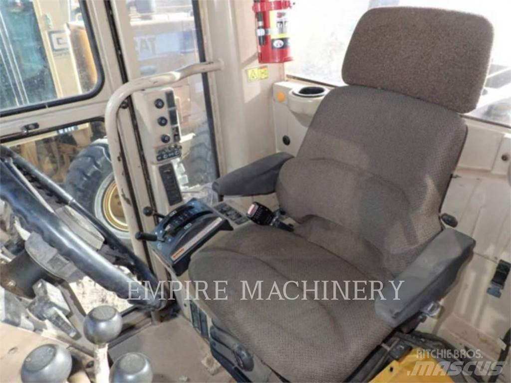 CAT 140H Gréderek