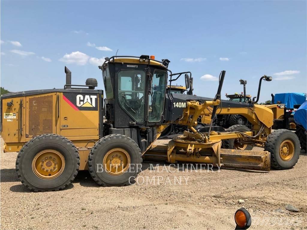 CAT 140M Gréderek