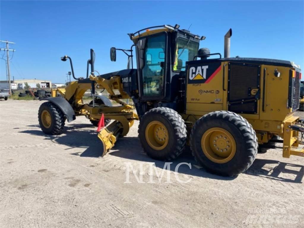 CAT 140M Gréderek