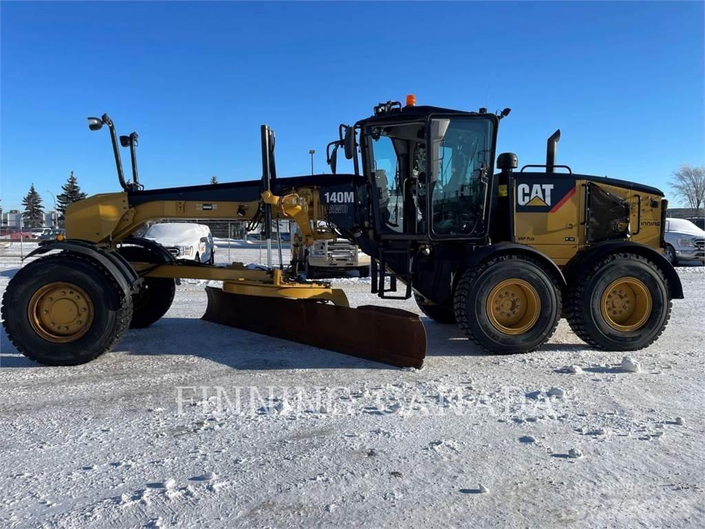 CAT 140M Gréderek