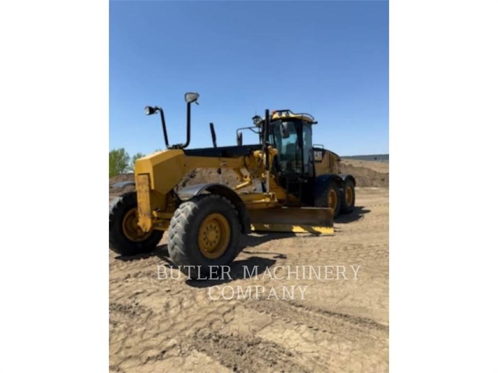 CAT 140M Gréderek