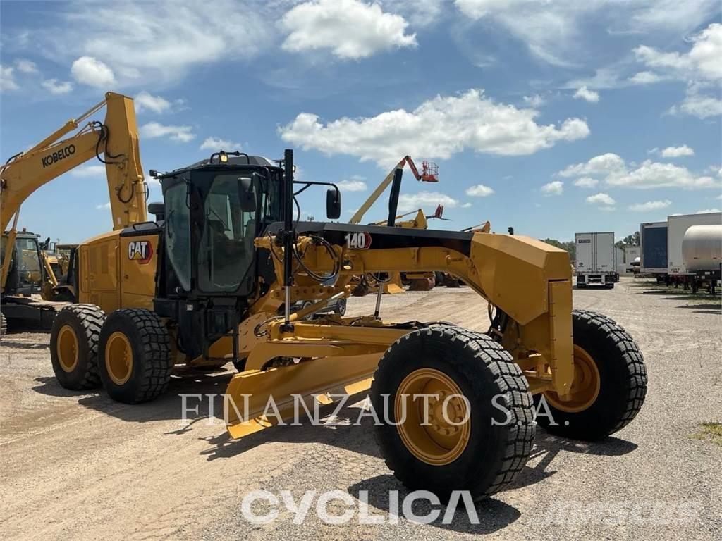 CAT 140M Gréderek