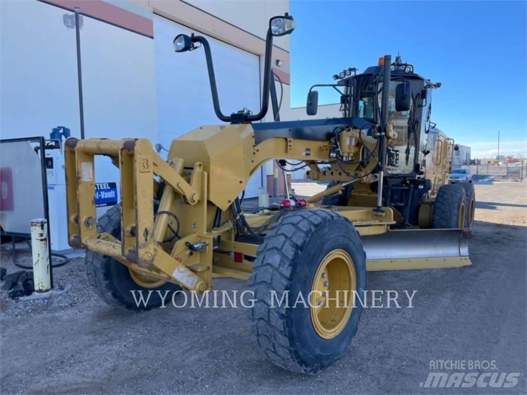 CAT 140M 2 Gréderek