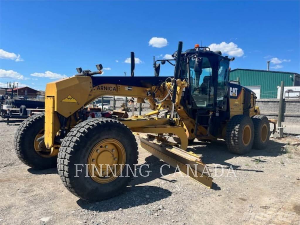CAT 140M AWD Gréderek