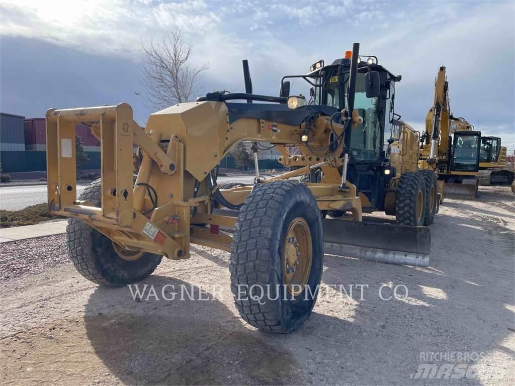 CAT 140M2 Gréderek