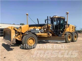 CAT 140M2 AWD Gréderek