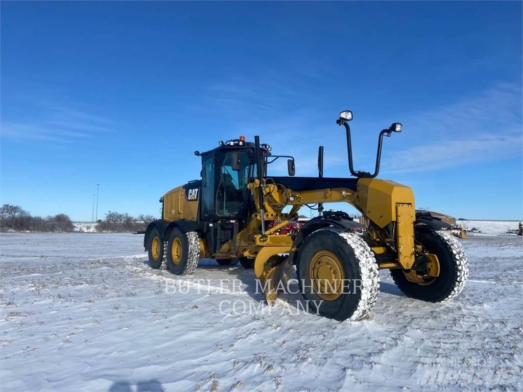 CAT 140M2AWD Gréderek