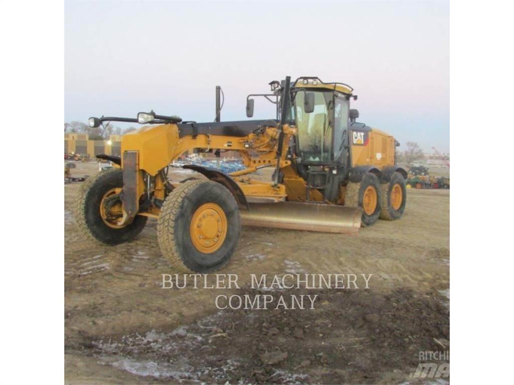 CAT 140M2AWD Gréderek