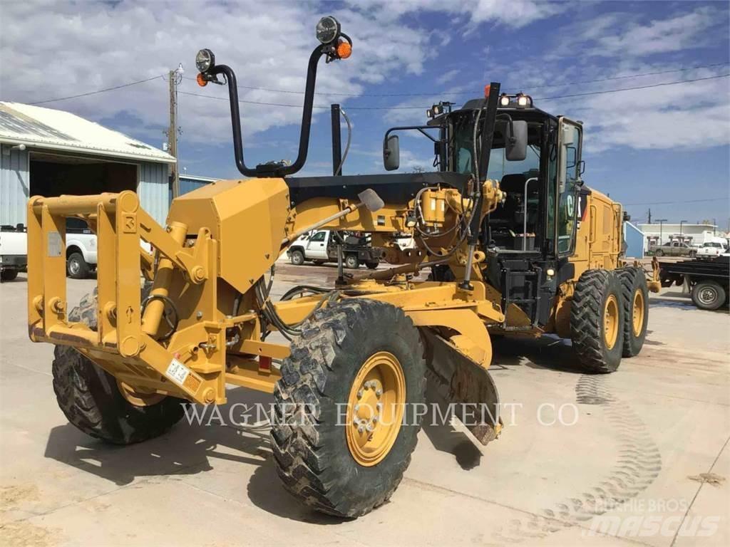 CAT 140M3 Gréderek