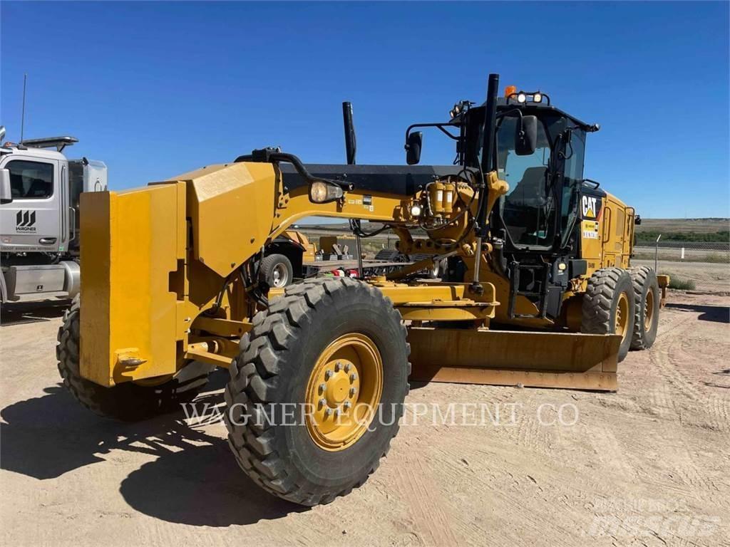CAT 140M3 Gréderek