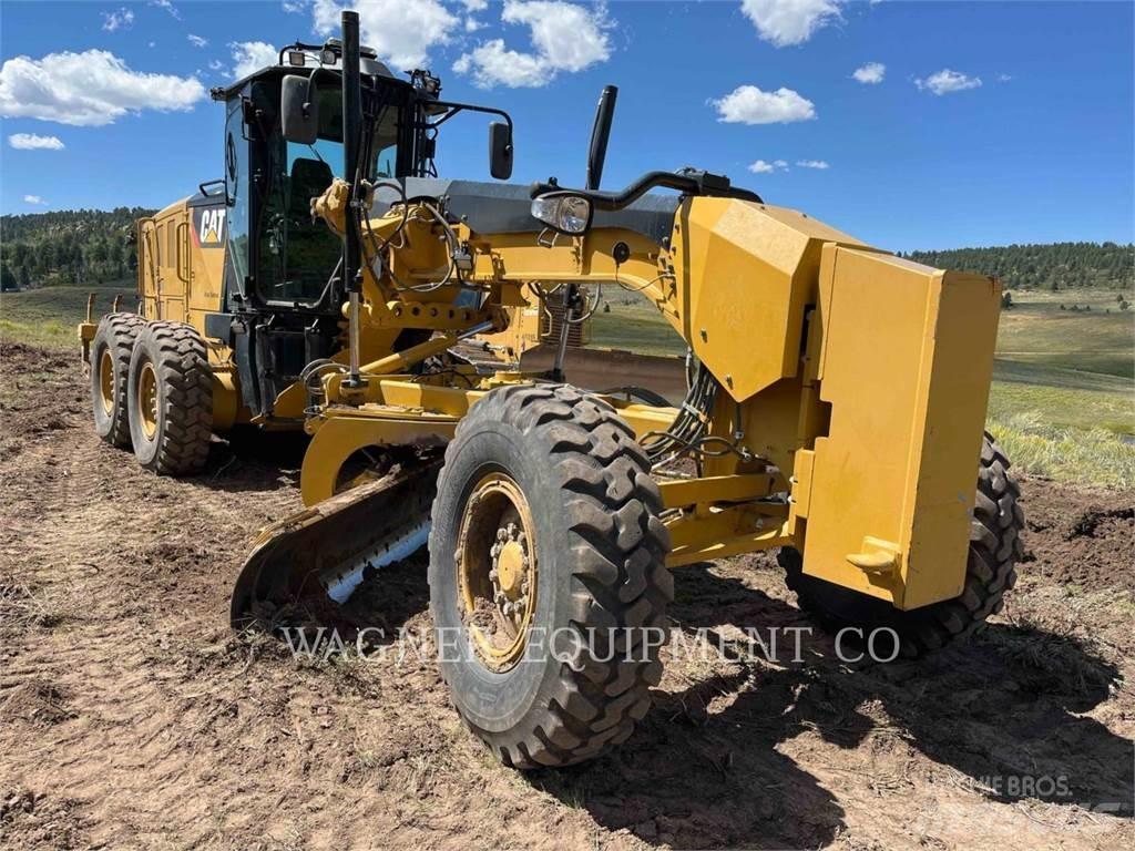 CAT 140M3 Gréderek