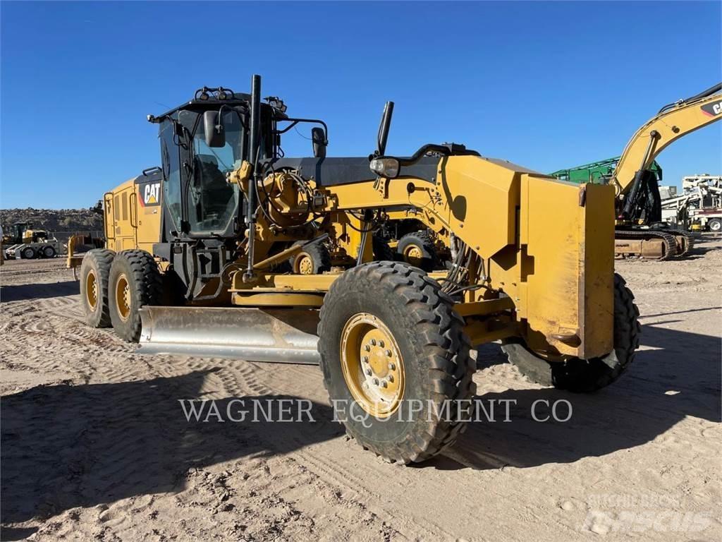 CAT 140M3 Gréderek