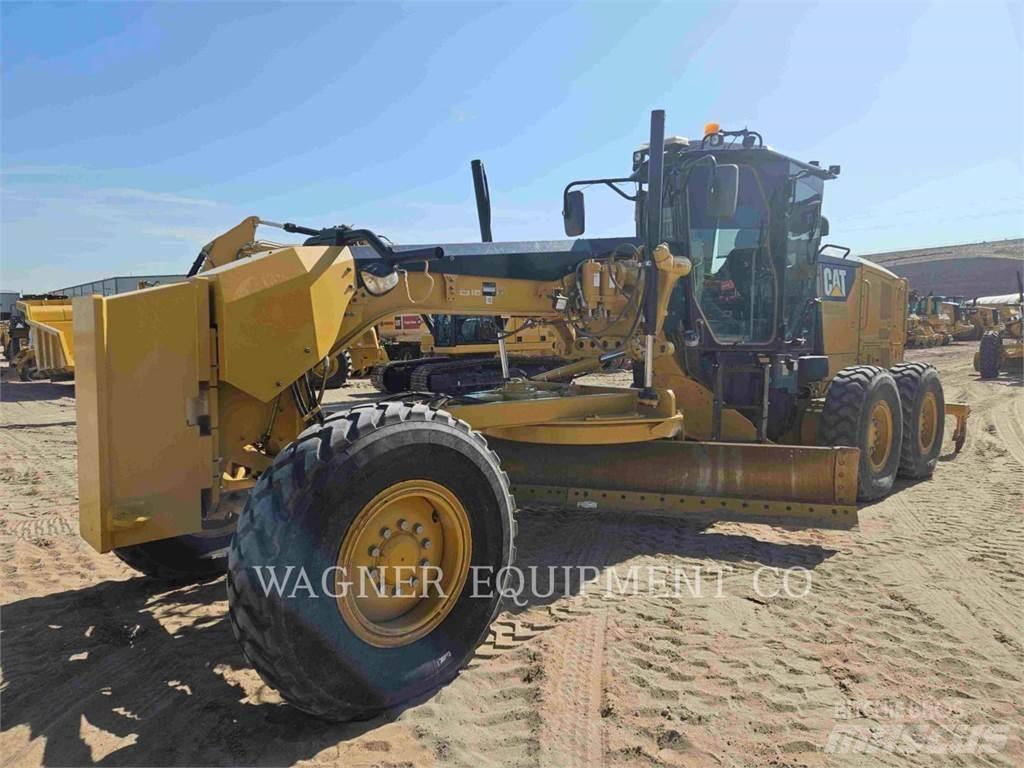 CAT 140M3 Gréderek