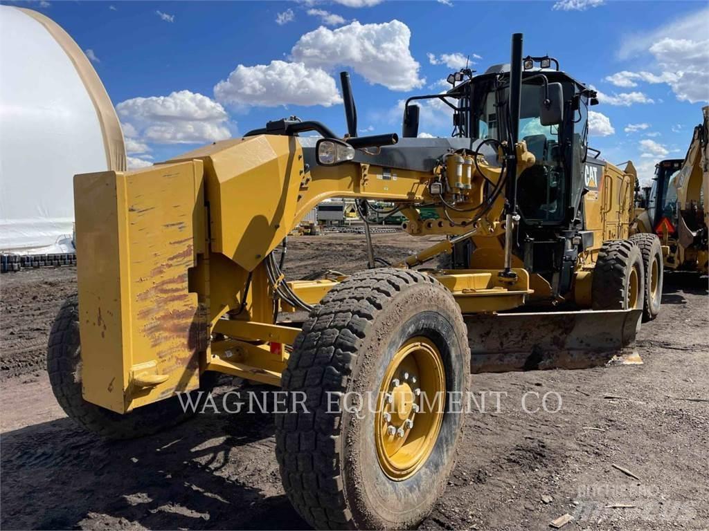 CAT 140M3 Gréderek