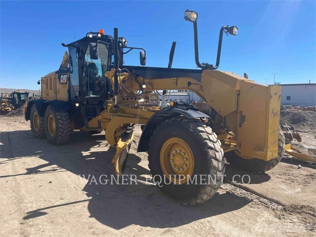 CAT 140M3 Gréderek