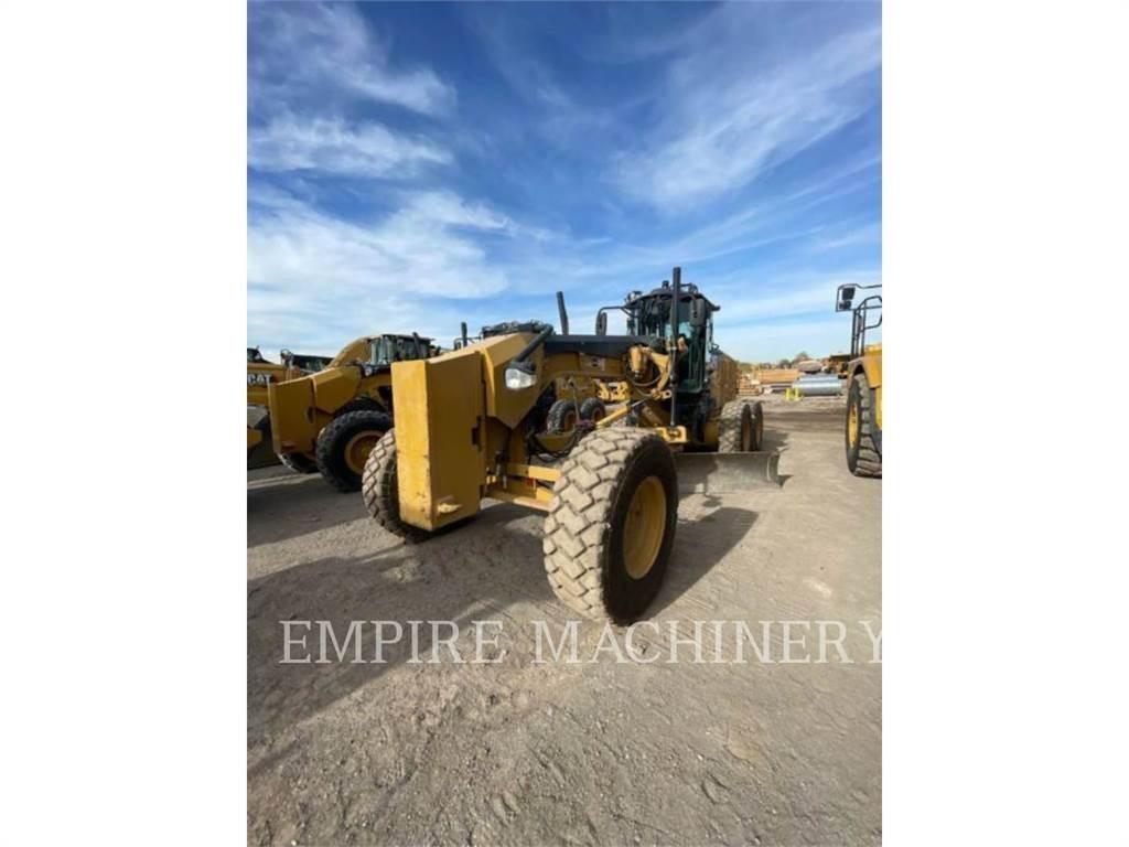 CAT 140M3 Gréderek