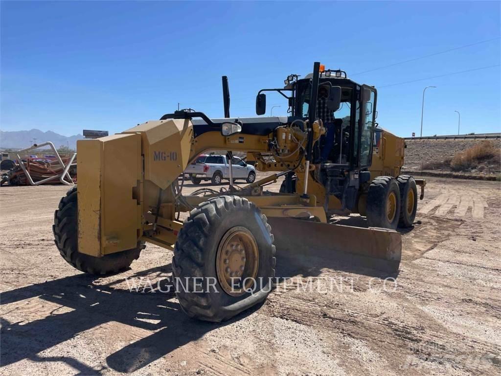 CAT 140M3 Gréderek