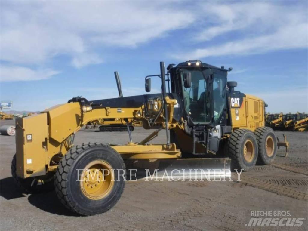 CAT 140M3 Gréderek