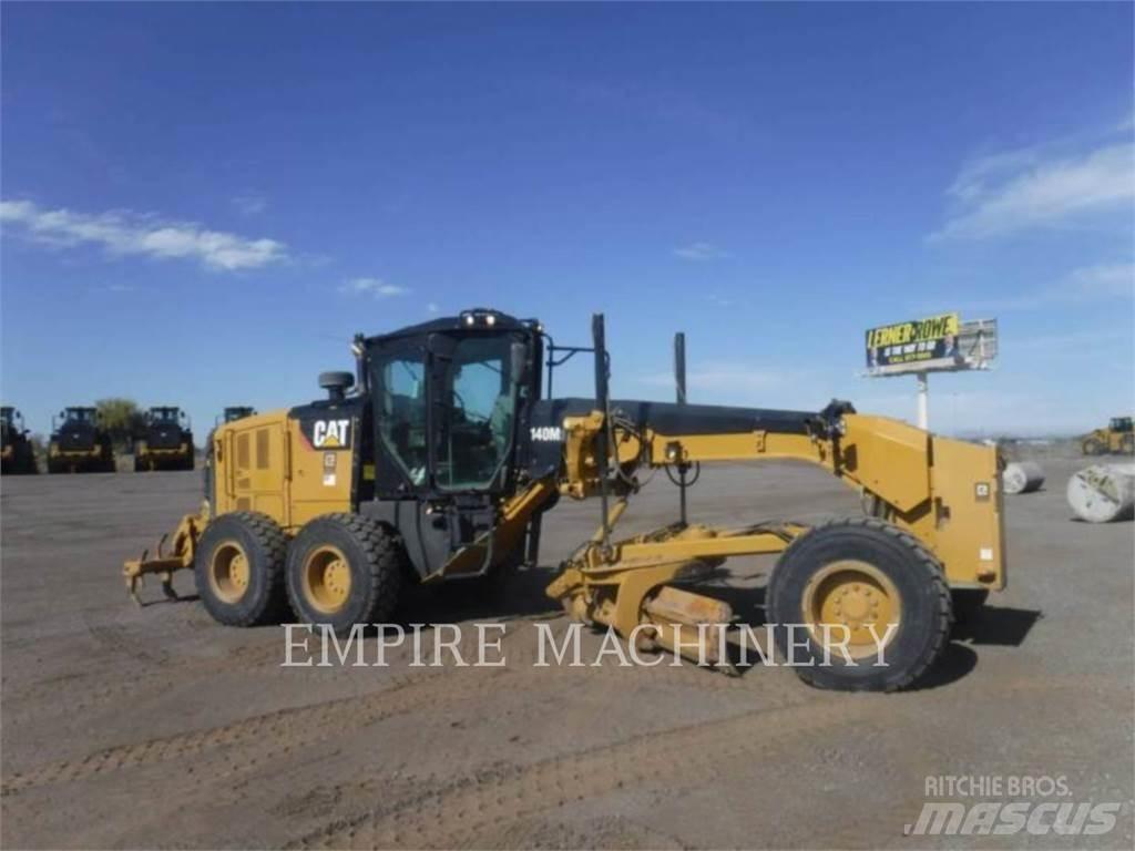 CAT 140M3 Gréderek