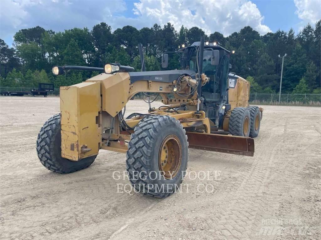 CAT 140M3 Gréderek