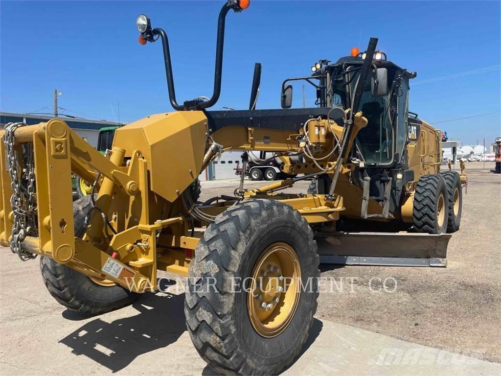 CAT 140M3 Gréderek