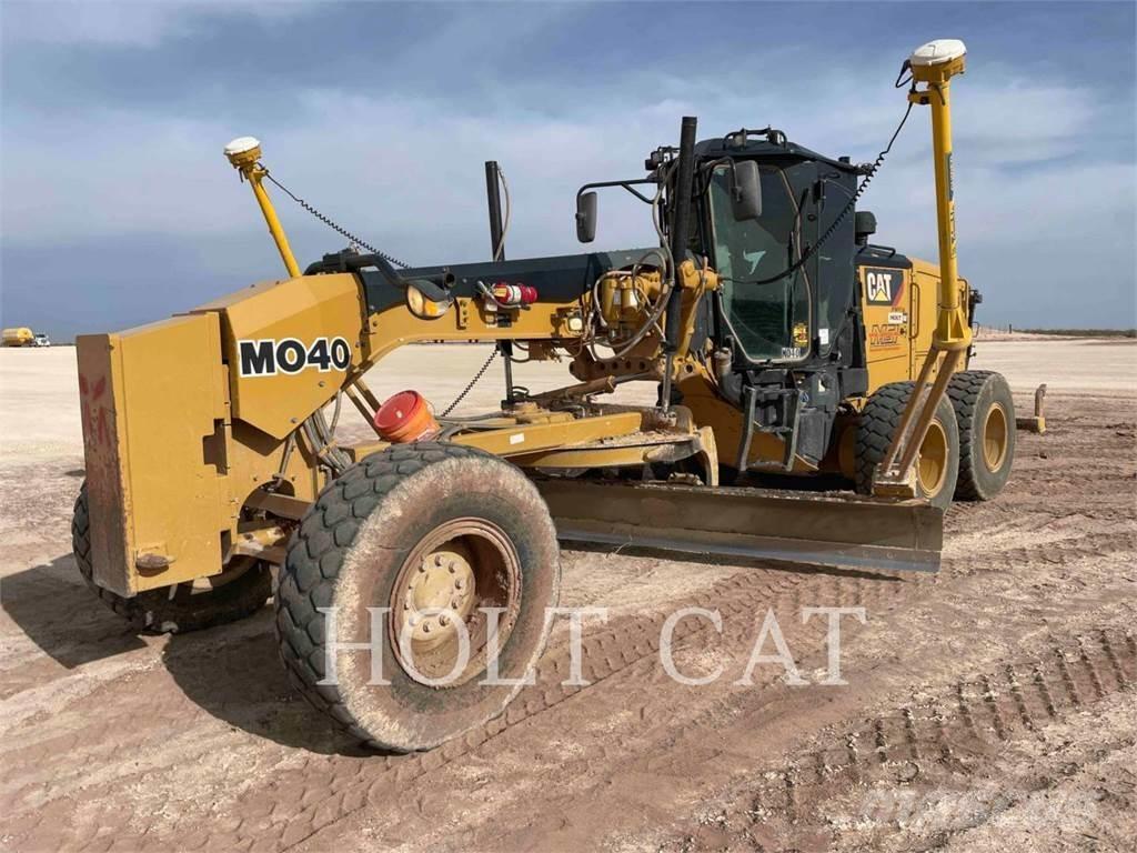 CAT 140M3 Gréderek