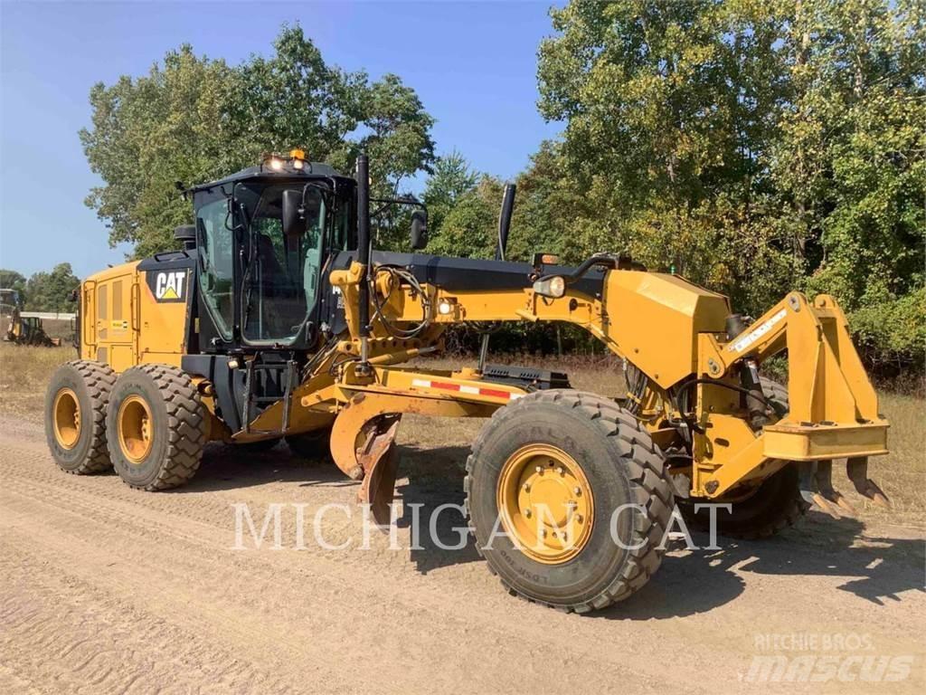 CAT 140M3 AWD Gréderek