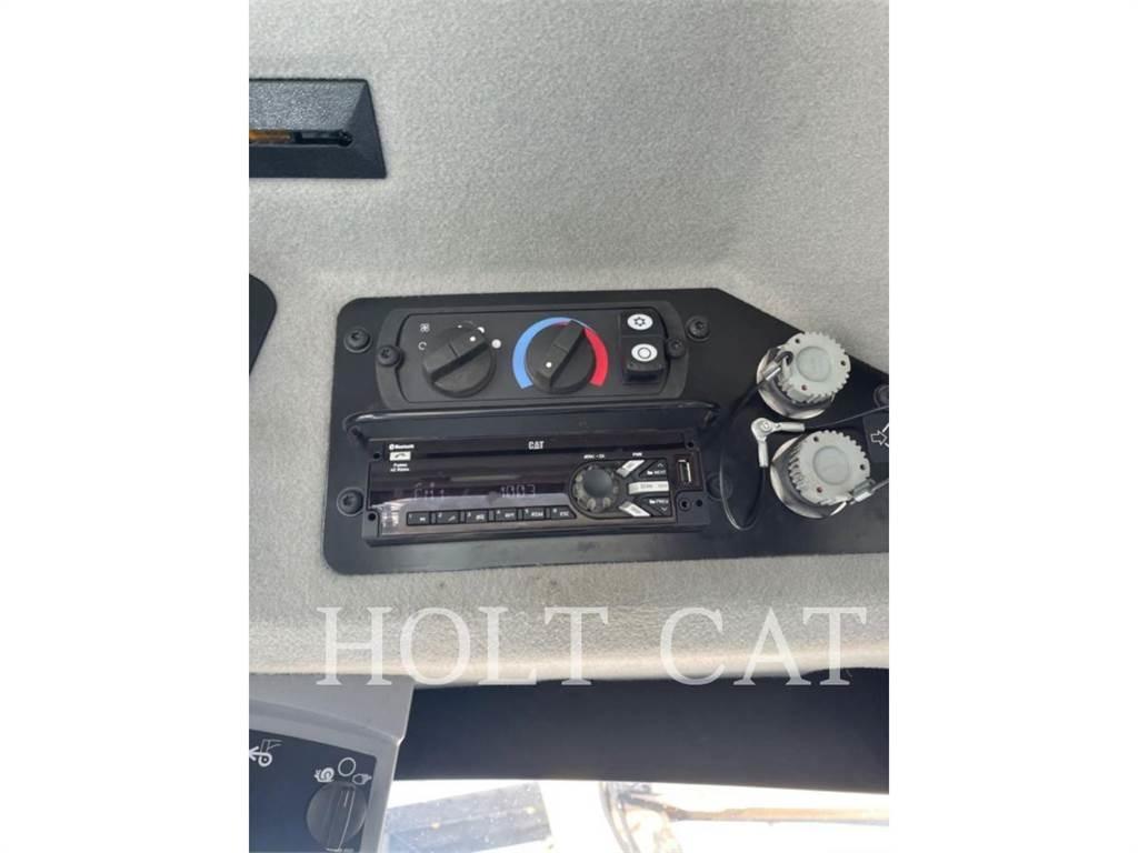 CAT 140M3 AWD Gréderek