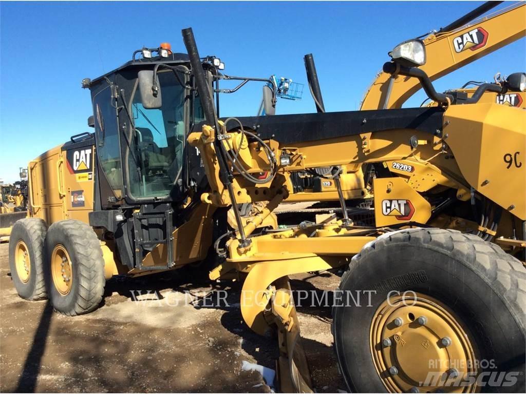 CAT 140M3 AWD Gréderek