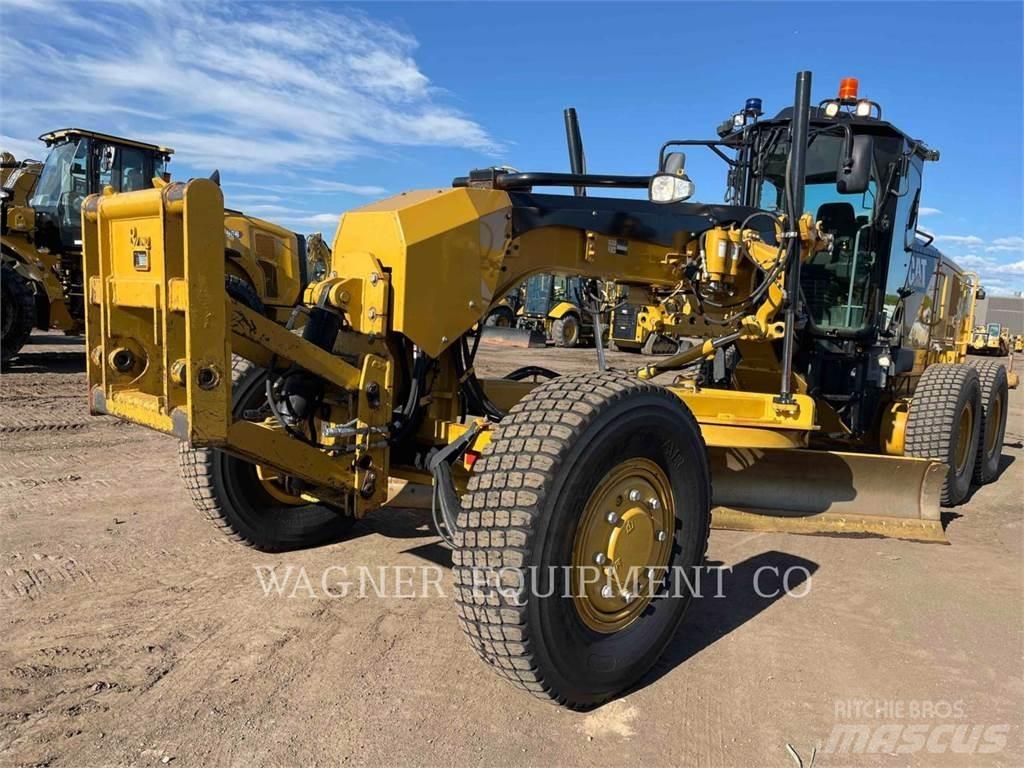 CAT 140M3 AWD Gréderek