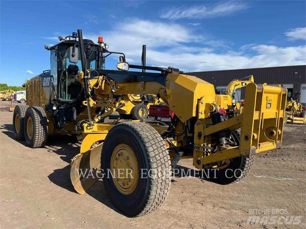 CAT 140M3 AWD Gréderek