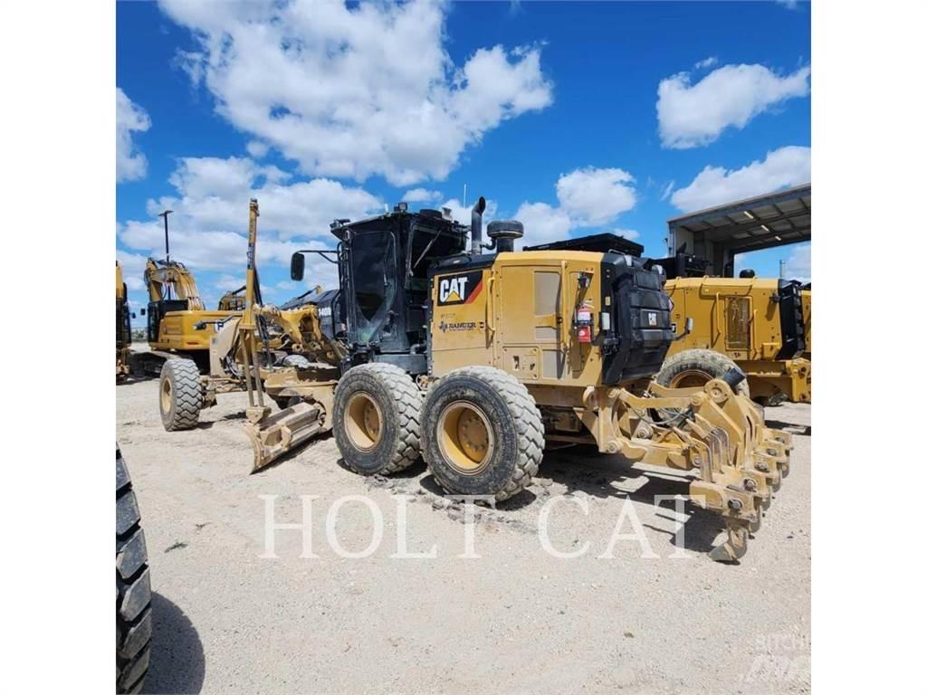 CAT 140M3 AWD Gréderek