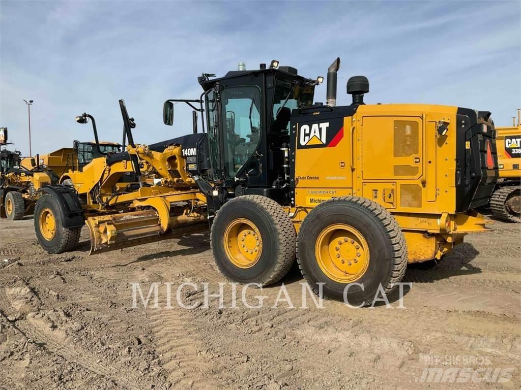 CAT 140M3 AWD Gréderek