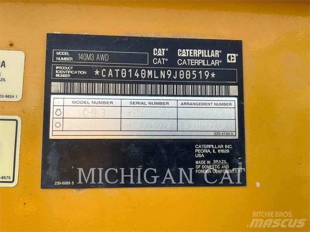 CAT 140M3 AWD Gréderek