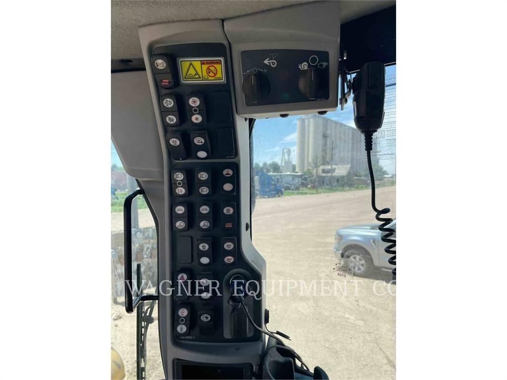 CAT 140M3 AWD Gréderek