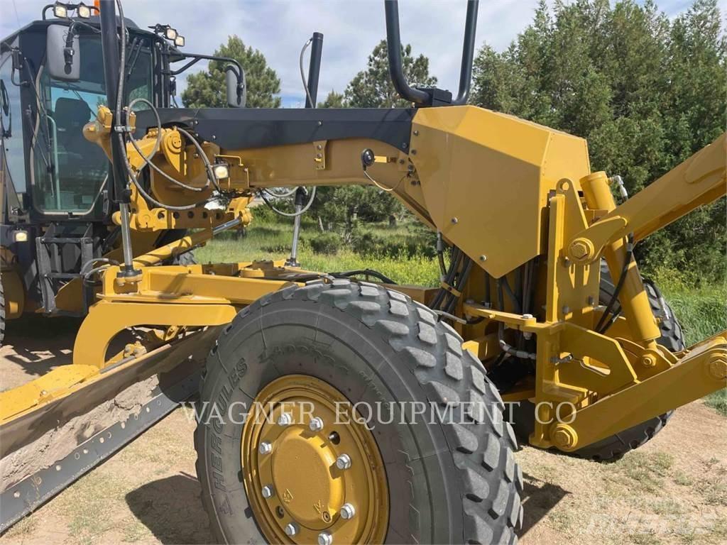 CAT 140M3 AWD Gréderek