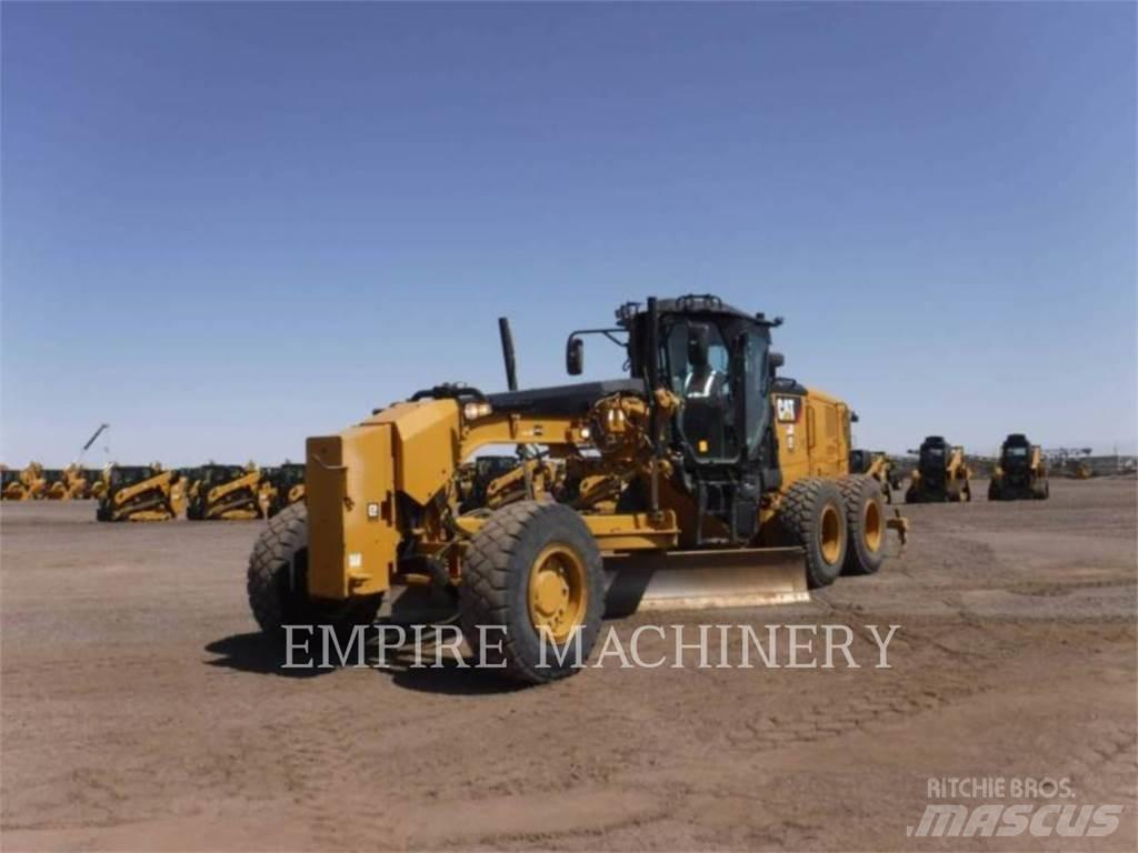 CAT 140M3 AWD Gréderek