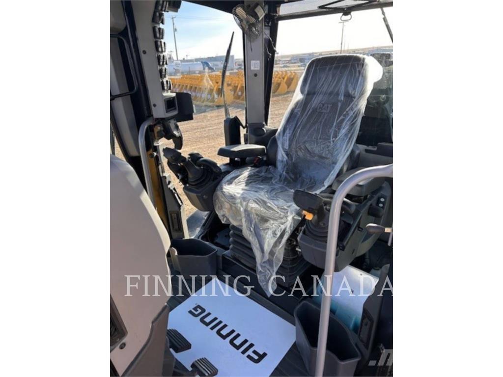 CAT 140M3 AWD Gréderek